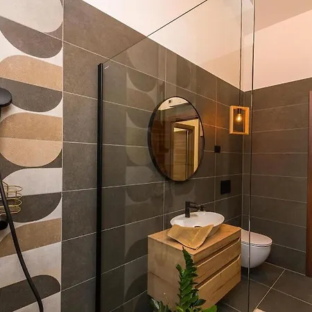 Brajde Comfortable *